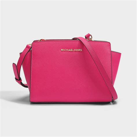 michael kors selma medium messenger soft pink|Michael Kors Selma Medium Messenger .